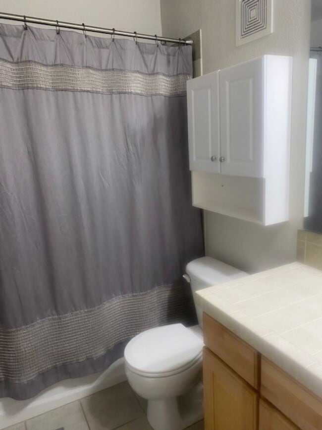 Building Photo - Beautiful 1B/1B Boulder Home