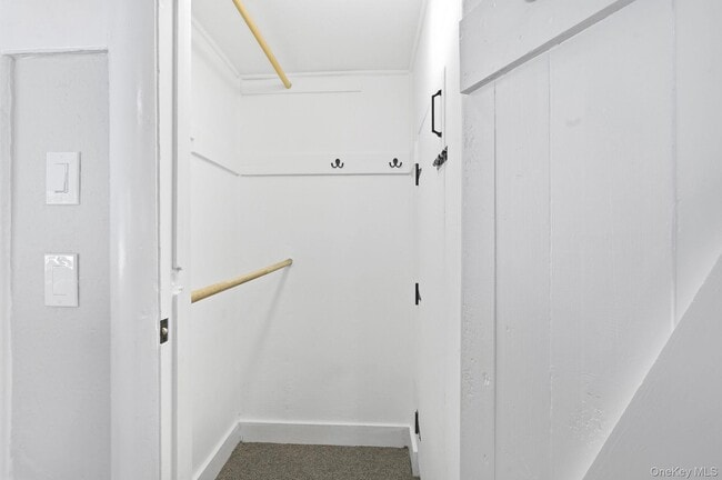 Building Photo - 744 Milltown Rd