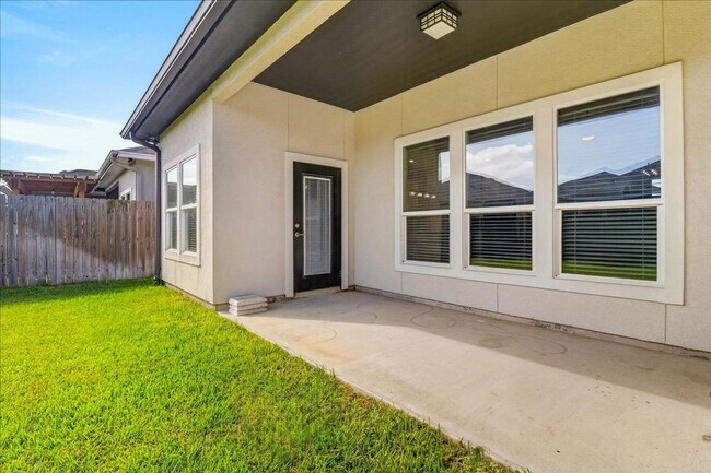 Building Photo - 6718 Stuyvesant Ct