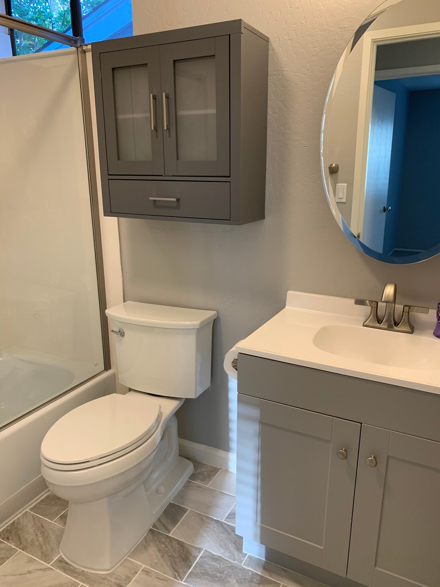 Bathroom - 1072 Maywood Ln