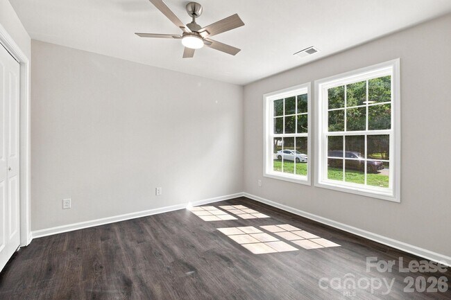 Building Photo - 122 McCarver Rd