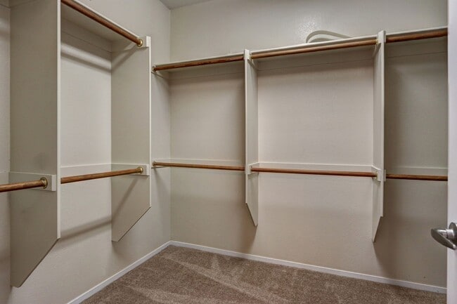 Building Photo - 11512 W Sleepy Heaven Pl