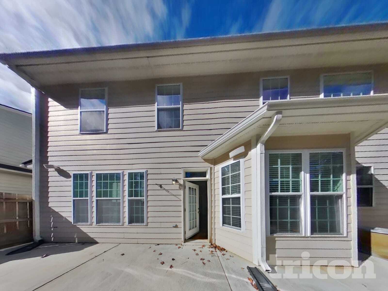 Building Photo - 341 Revolution Dr