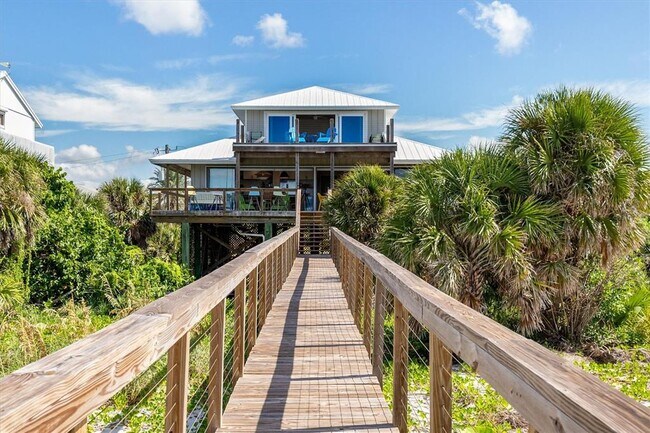 Building Photo - 9498 Alborado Rd