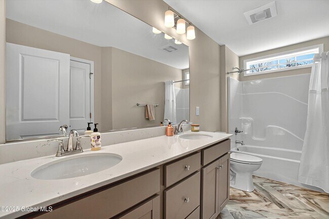 Building Photo - 23 Village Circle N