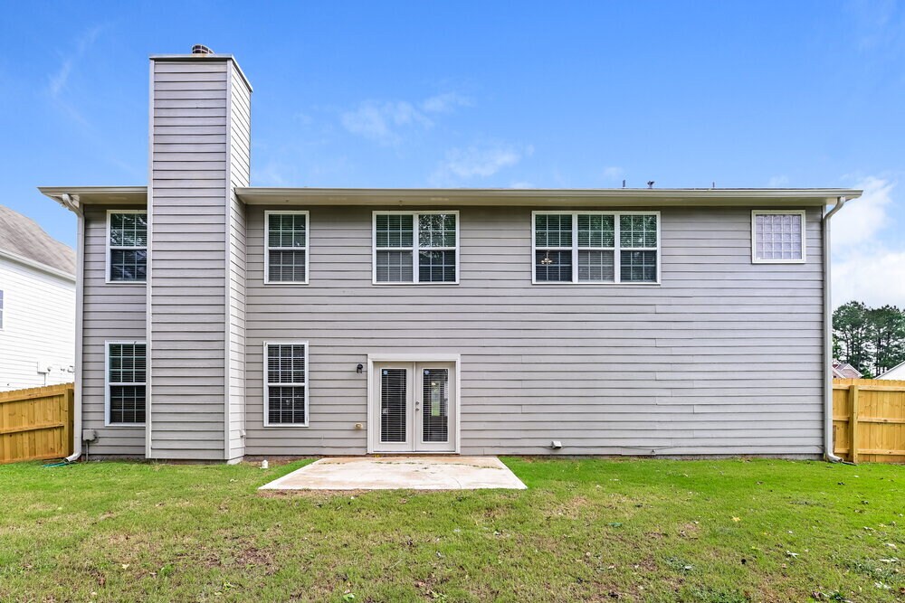 Building Photo - 215 Greenland Dr