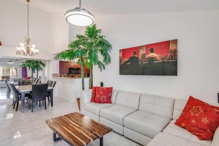 Building Photo - 1715 Village Blvd