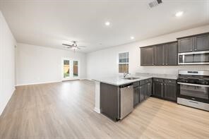 Building Photo - 15438 Maple Ter Dr