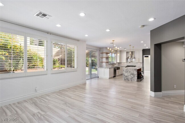 Building Photo - 9704 Cameo Rose Ln