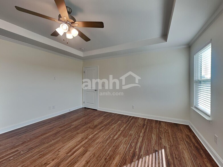 Building Photo - 4812 Chutney Dr