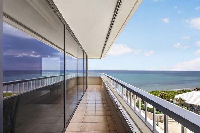 Building Photo - 5280 N Ocean Dr
