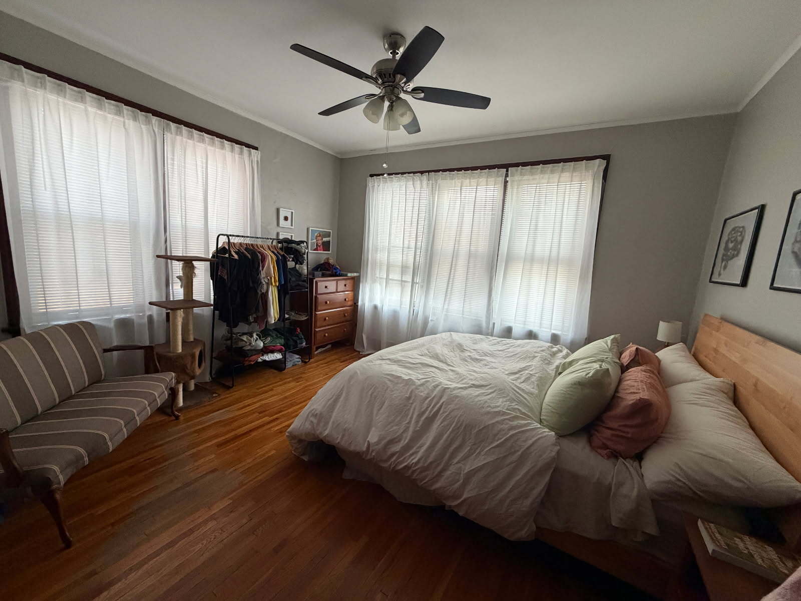 Building Photo - 2516 Bellevue Ave