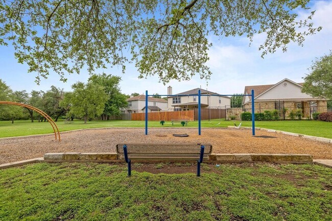 Building Photo - 1206 Parker Pl