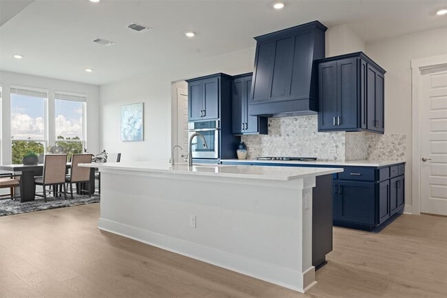 Building Photo - 2233 Bellisa Vis Dr