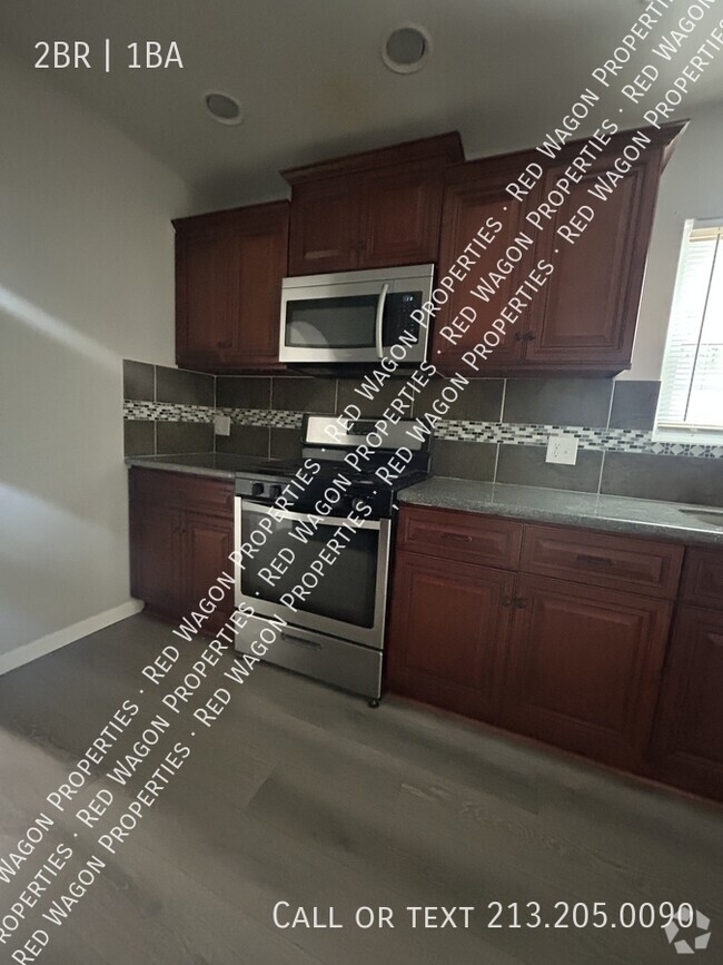 Building Photo - 1336 W Ridgewood Ct