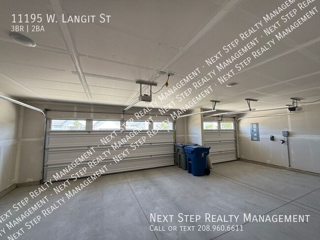 Building Photo - 11195 W Langit St