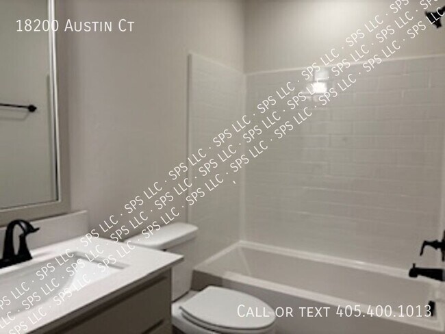 Building Photo - 18200 Austin Ct