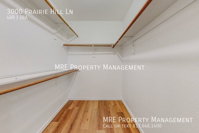 Building Photo - Coming in March! 4-bedroom Arlington Home ...