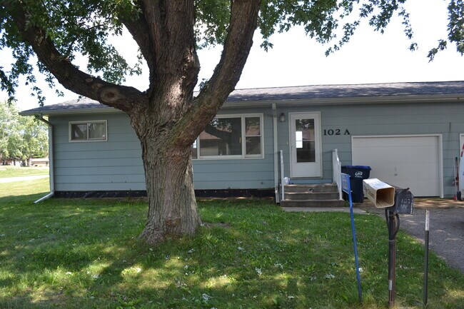 Primary Photo - N7483 Hoffman Ln