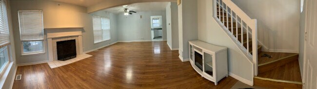 Building Photo - 723 Tiffany Ct