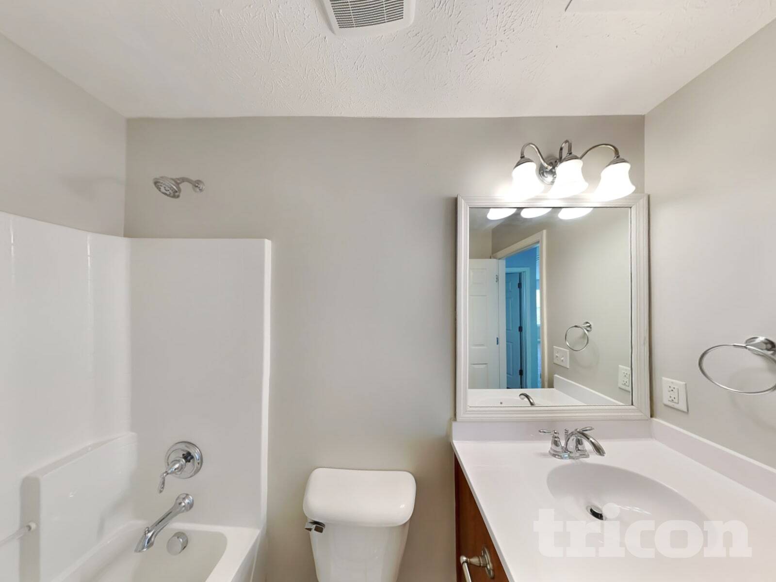 Building Photo - 6429 Sunnywood Dr
