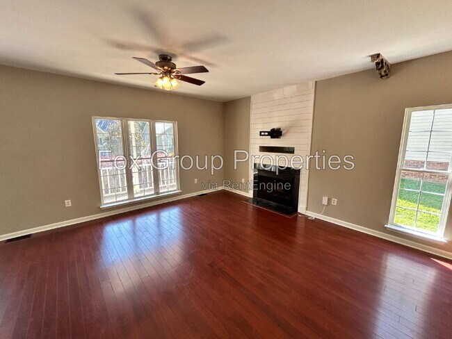 Building Photo - 1547 Cambridge Heights Pl NW