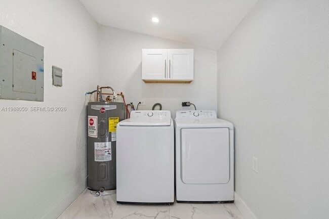 Building Photo - 15900 NW 18th Ave