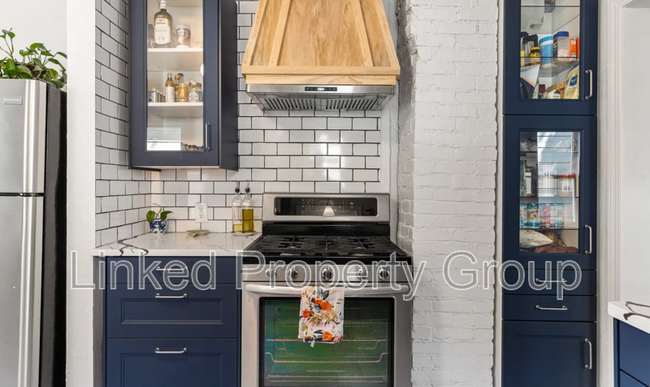 Building Photo - 1235 S Atlanta Pl