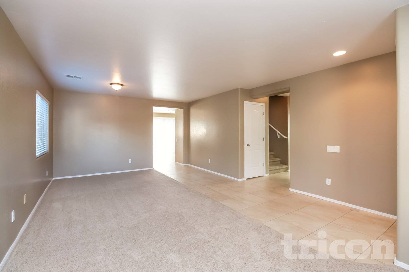 Building Photo - 19101 N Meghan Dr