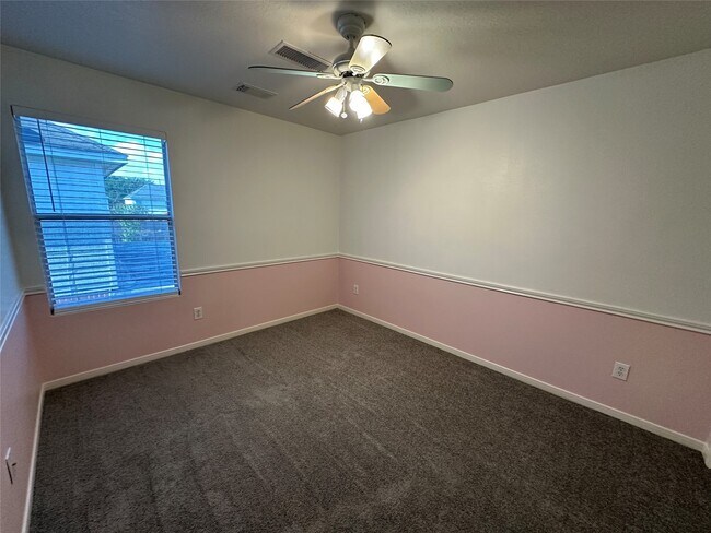 Building Photo - 19514 Brook Village Rd