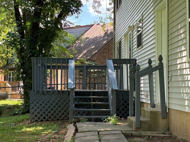 Building Photo - 964 Timberwood Dr