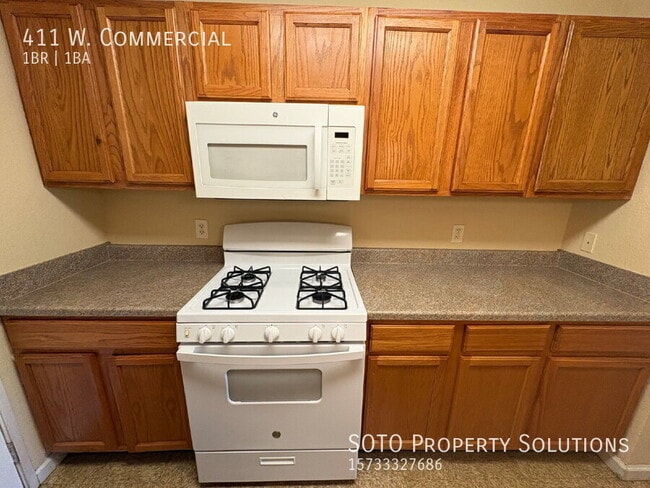 Building Photo - 411 W. Commercial-