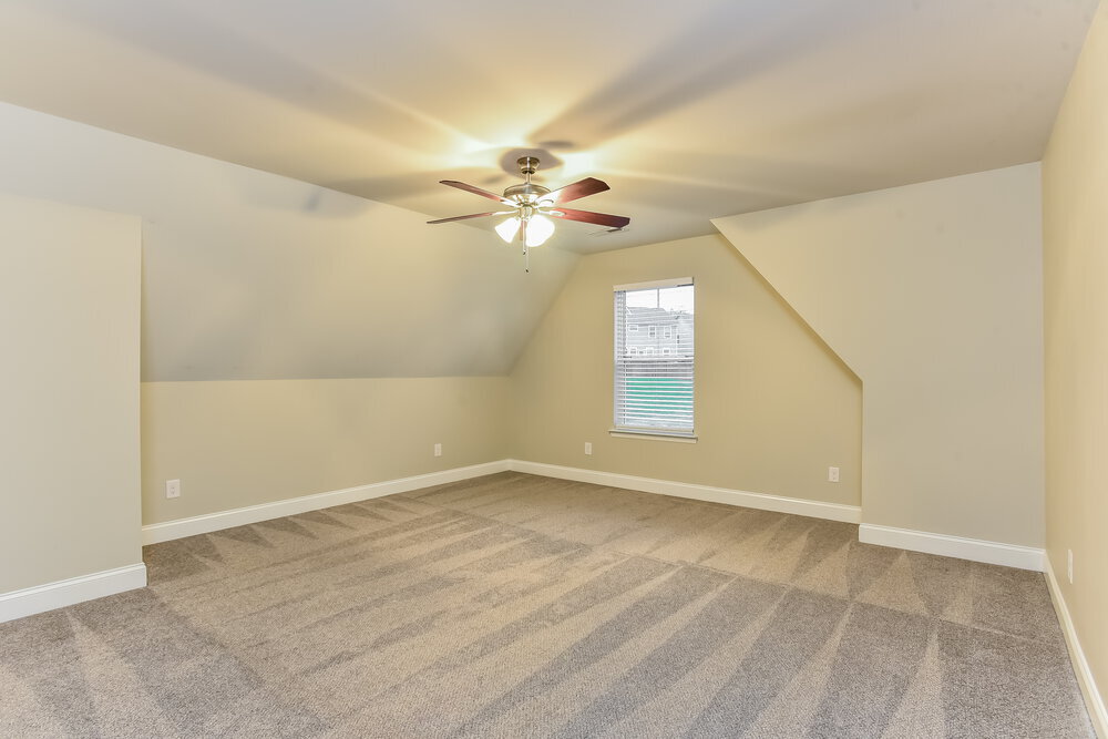 Building Photo - 1968 Brookshine Port