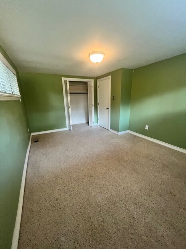 Building Photo - Escape to Your Private Retreat in Warner R...