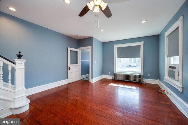 Building Photo - 121 W Arch St