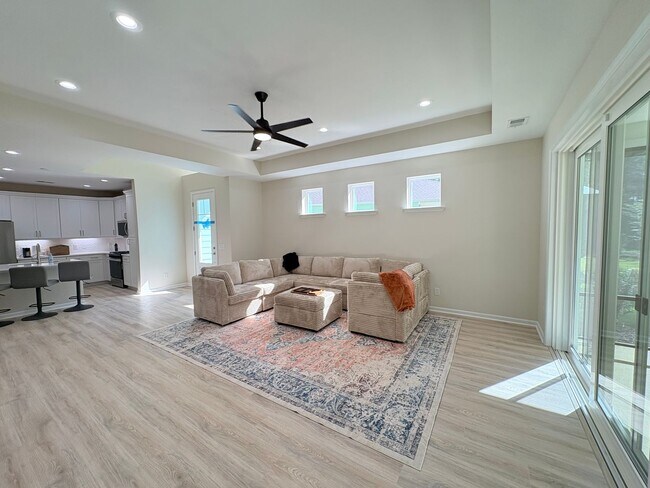 Building Photo - Welcome to Margaritaville 55 + Community