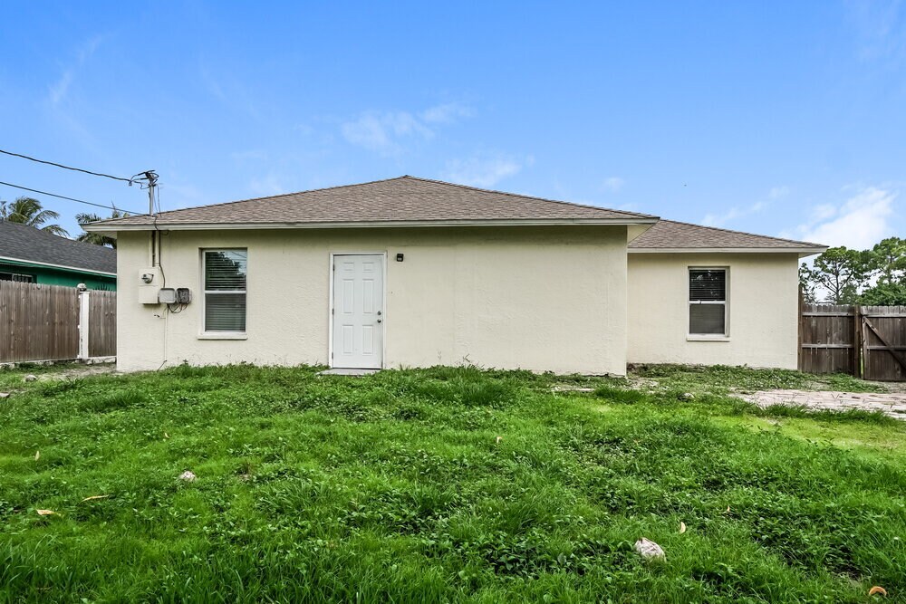Building Photo - 5426 Trammel St