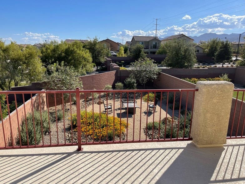 balcony - 10647 Marble Arch St