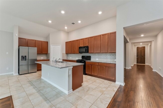 Building Photo - 5914 River Timber Trl