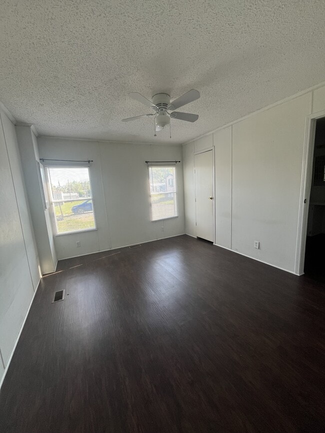 Building Photo - 605 Jess Hord Rd