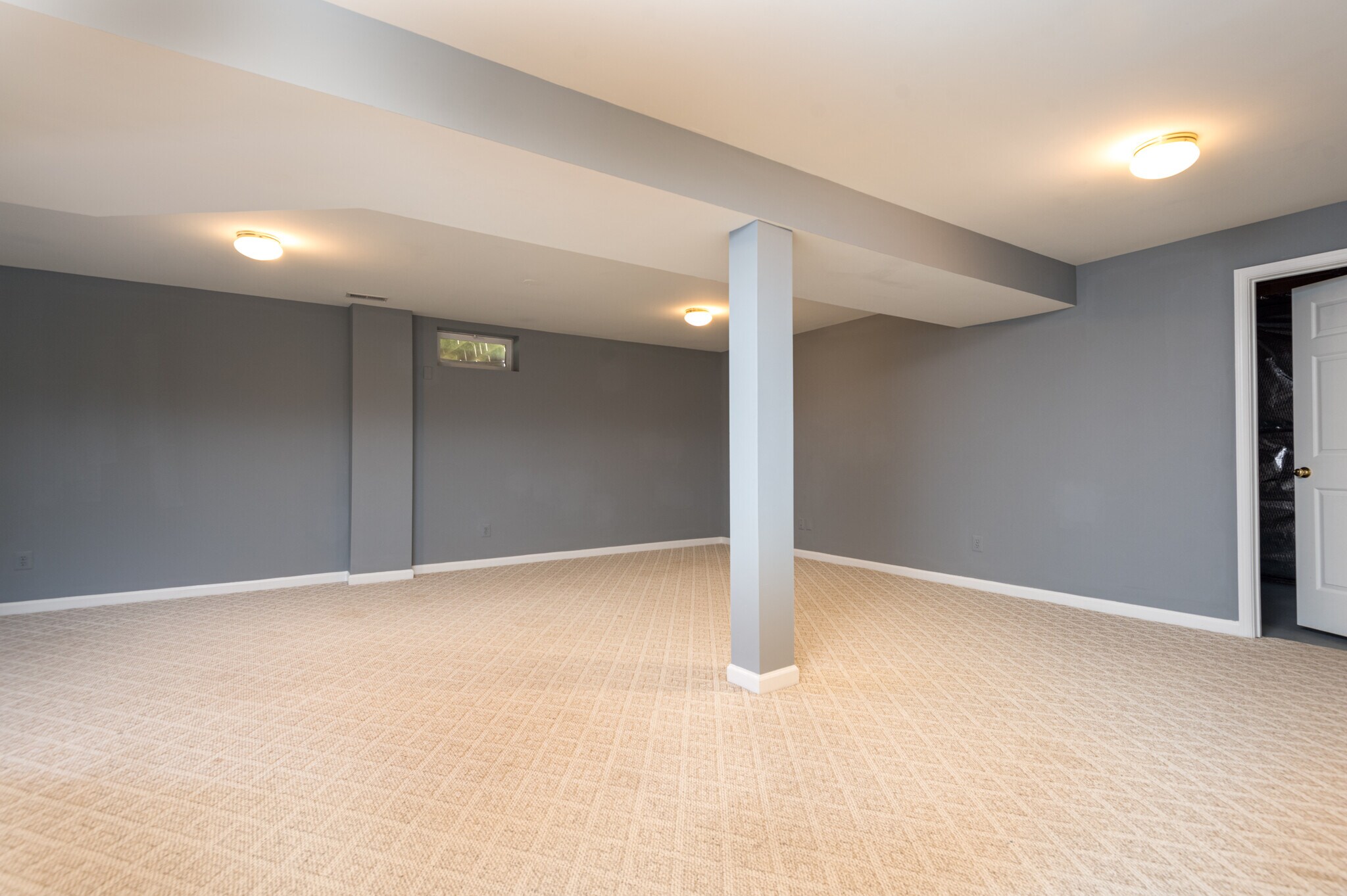 Finished lower level - 15121 Toccoa Ct