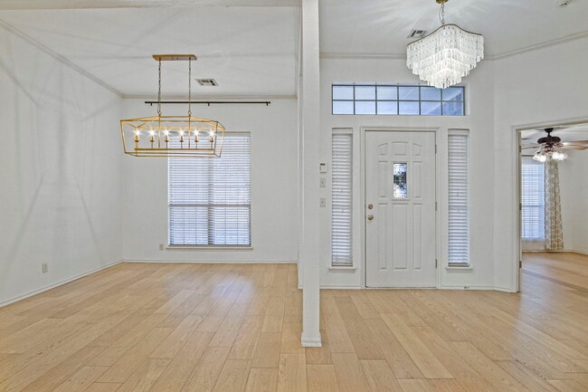 Building Photo - 2708 NW 170th Terrace