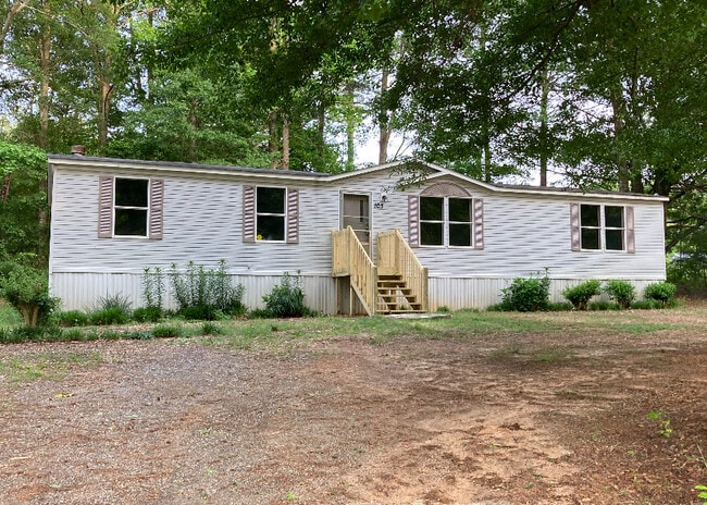 Primary Photo - 103 Wade Rd