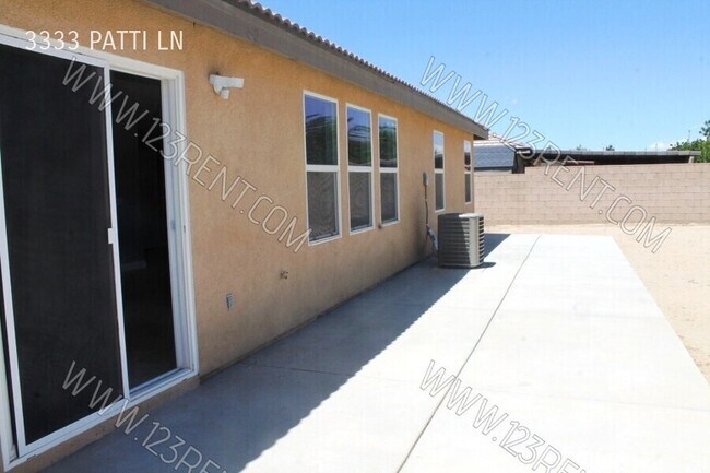 Building Photo - 3333 Patti Ln
