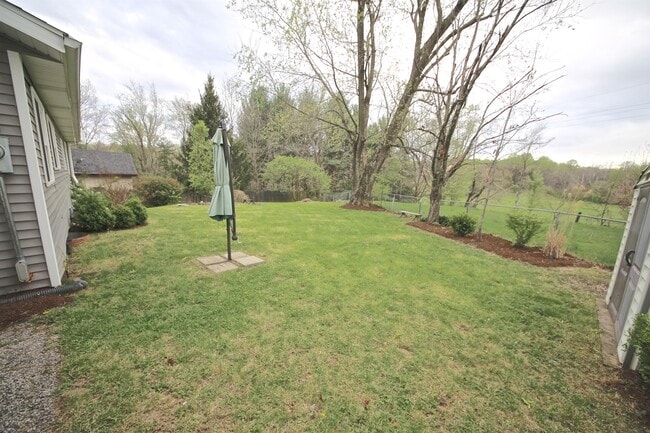 Building Photo - 3801 W Woodyard Rd