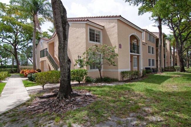 Building Photo - 1715 Village Blvd