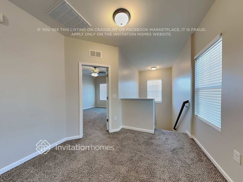 Building Photo - 1801 Birdhouse Ln