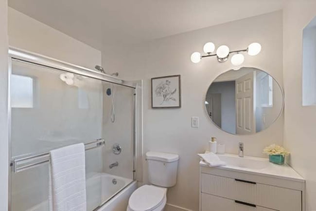 Building Photo - 383 N Sunnyvale Ave