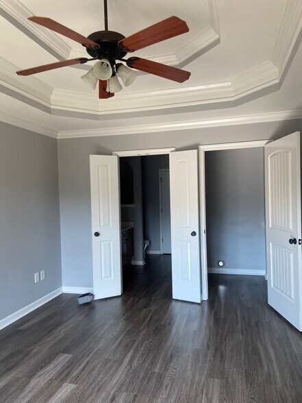 Building Photo - 2489 Ridgemont Dr