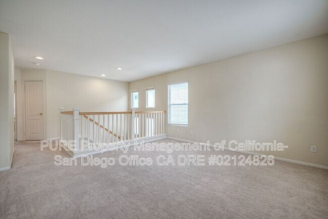 Building Photo - 2812 W Canyon Ave.